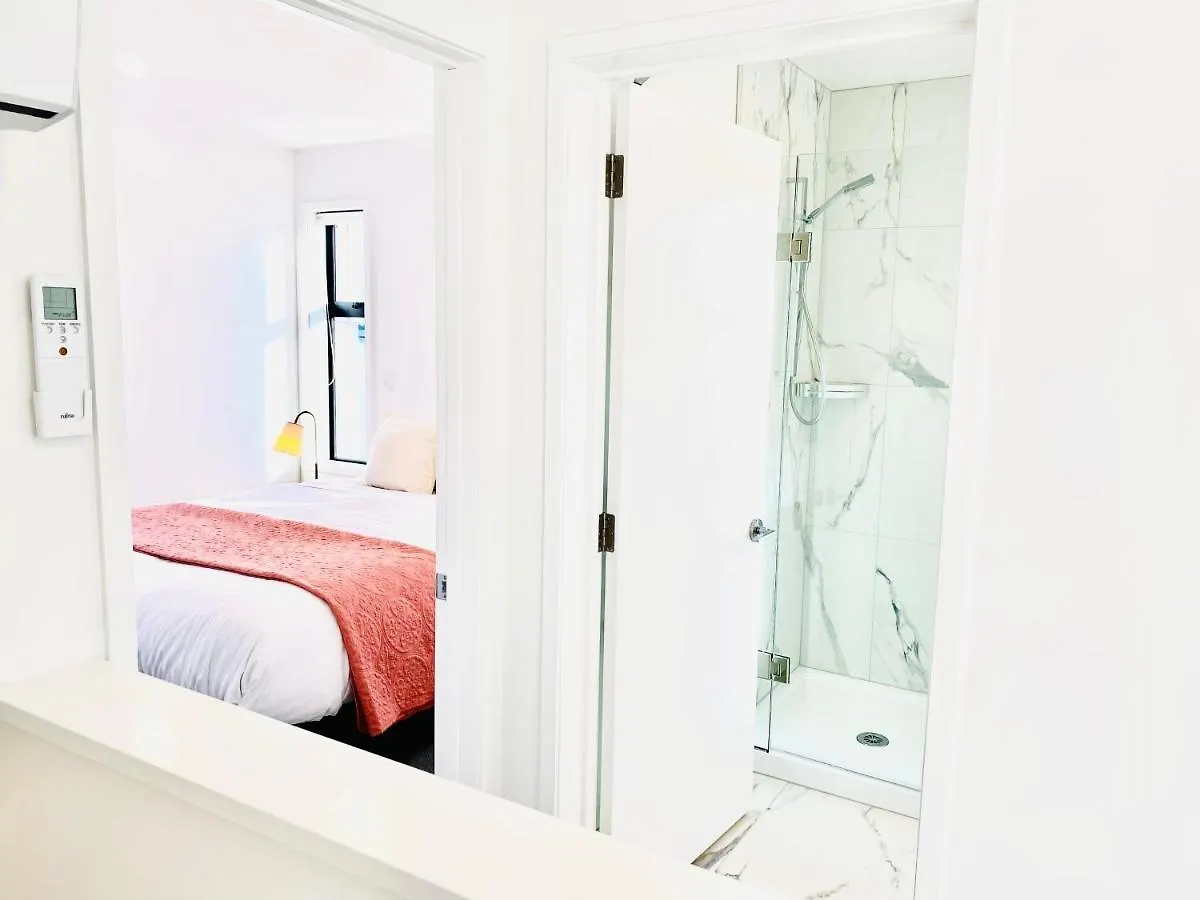 Апартаменты Christchurch Cbd Luxury Townhouse