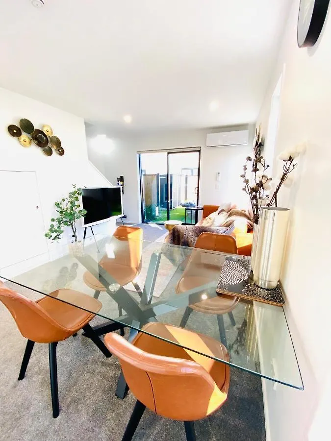 Christchurch Cbd Luxury Townhouse 0*,